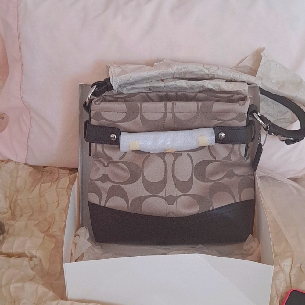 NWTCoach Shoulder Bag